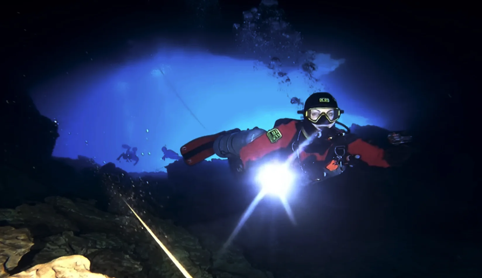 Lagoon Dudu, a journey into the mysterious world of cave diving